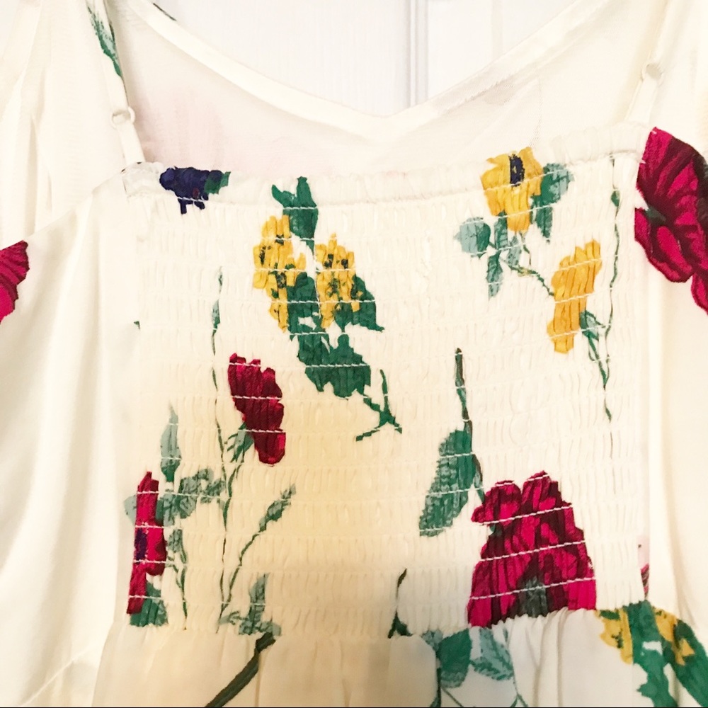 Old Navy cream floral midi dress size XS - Picture 4 of 4